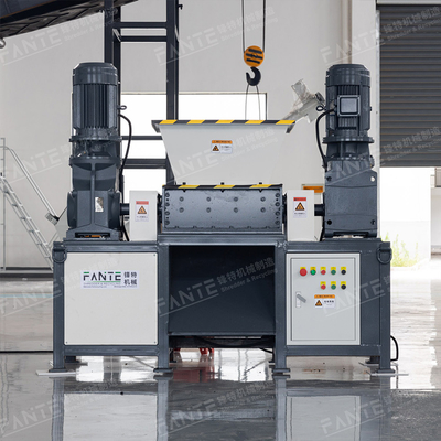 FANTE Mini Double Shaft Shredder for Garden Wood Waste Including Branches Wooden Boxes Wooden Slats and Offcuts