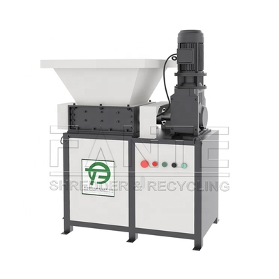 FANTE Mini Double Shaft Shredder for Garden Wood Waste Including Branches Wooden Boxes Wooden Slats and Offcuts